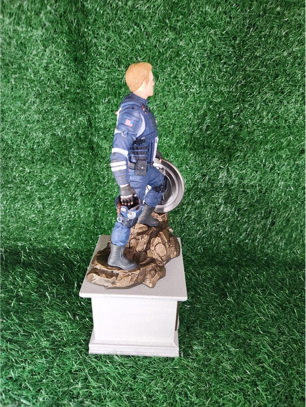 Marvel's Avengers: Earth's Mightiest Edition (12